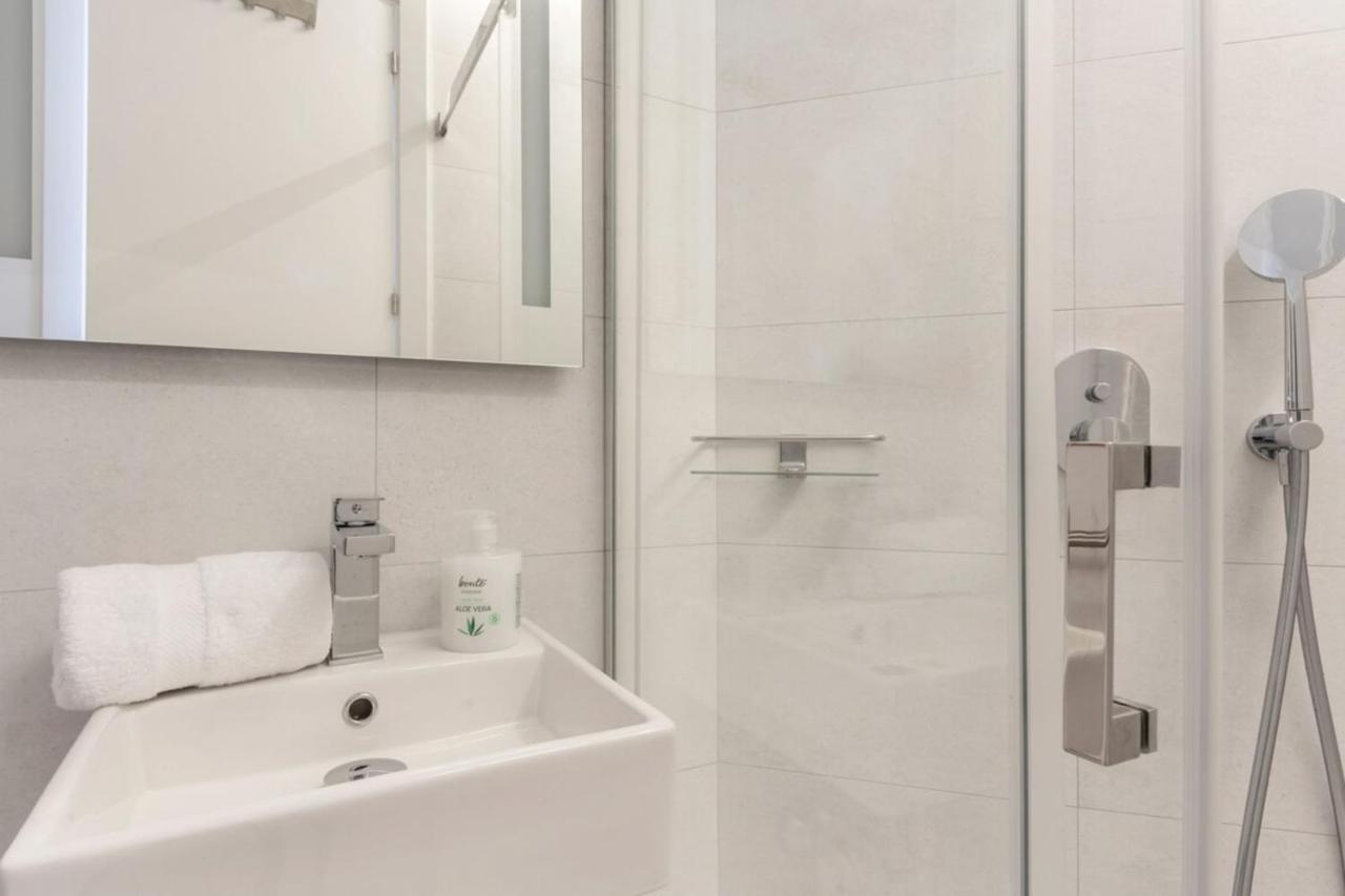 Incredible Design 2 Bedroom Apartment In Centro Madri Exterior foto